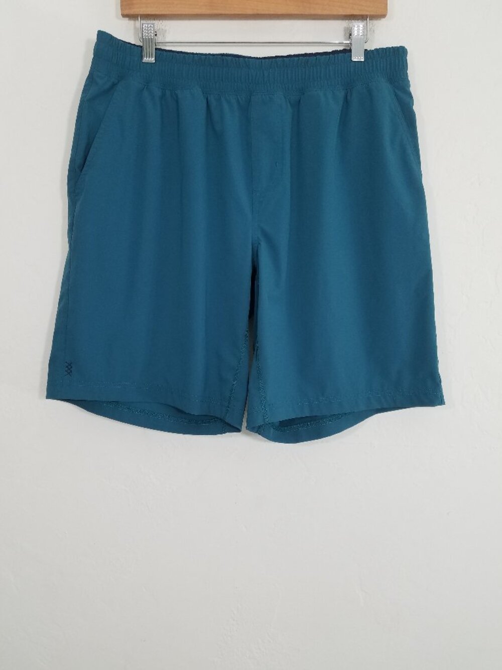 RHONE Athletic Shorts Green Size L